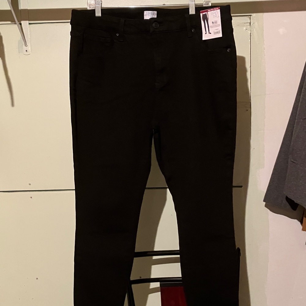 Time and Tru Women’s Dark Jeans